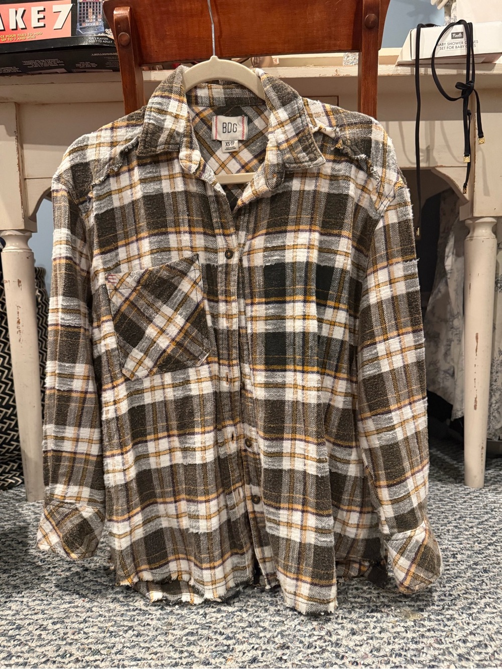 BDG urban outfitters Plaid Button-Down Shirt in Olive, White & Gold